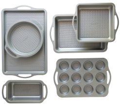 Nordic Ware Treat Nonstick Bakeware Set/6