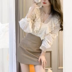 Alternative view of Korean-style Womens Lace Ruffled Puff Sleeves