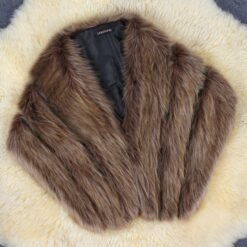 Accessories To Complement The Brides Shawl - Coffee Color Mixing