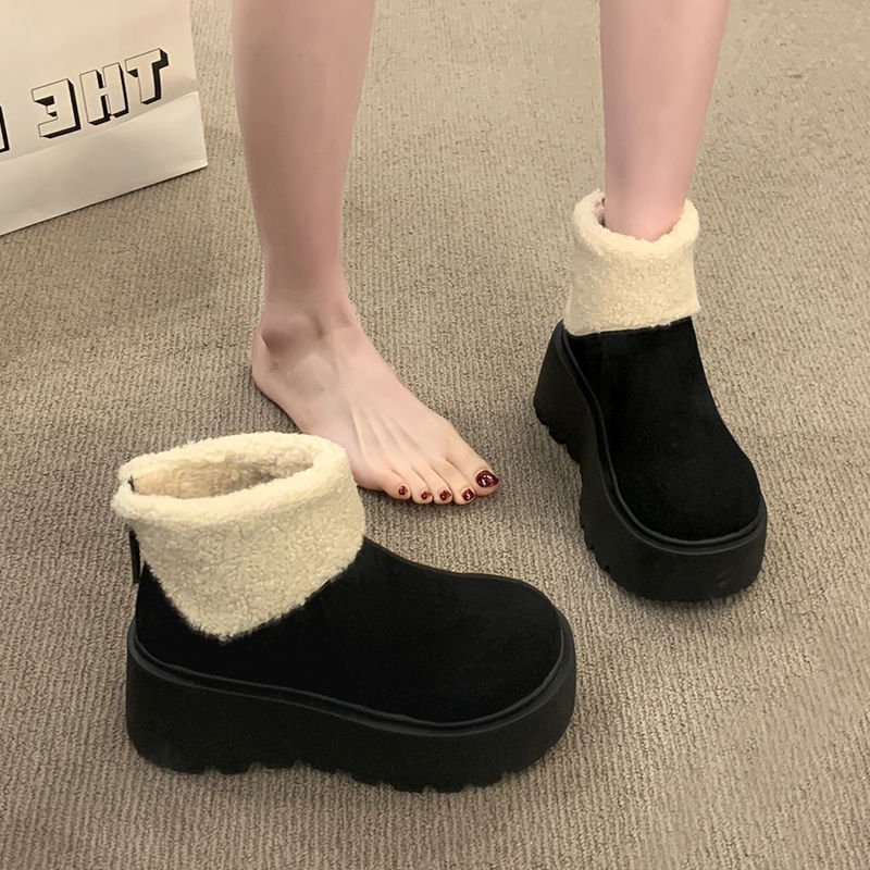 Woman Boots